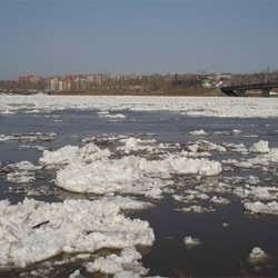 Аралда қорғаныс бөгеттері бекітілуде