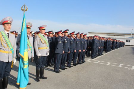 Қызылордалық полицейлер жазғы киім үлгісіне көшті