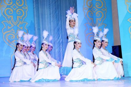 «ТОМИРИС»   АБУ-ДАБИДЕ ӨНЕР КӨРСЕТТІ