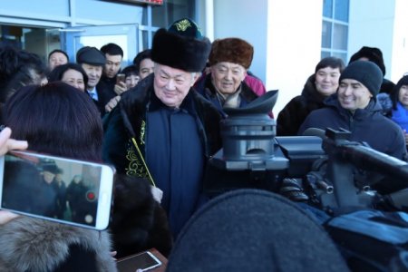 Ақтөбеліктер Сапарбаевты Астанаға қалай шығарып салды (видео)