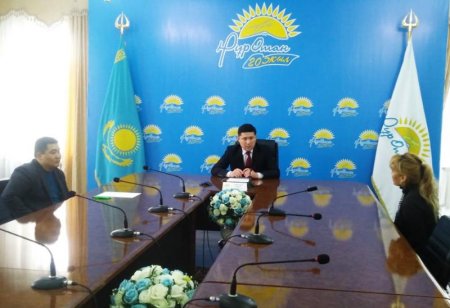Кәсіпкер нәрестені емдеуге қаржылай көмектесті