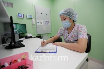 Мейірбикенің жалақысы 100 мыңға дейін өседі - Елжан Біртанов