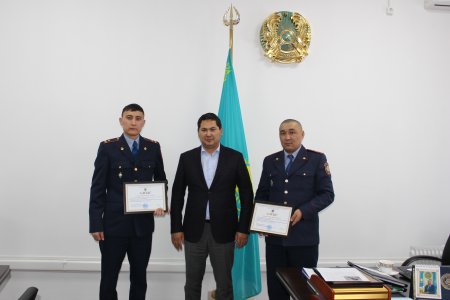 Тәртіп сақшылары үш жастағы баланы құтқарып қалды