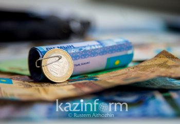 Әр балаға - 21 мың теңге: Жәрдемақыны тағайындағанда төрт түлік малы есепке алына ма