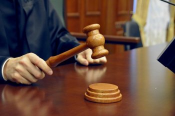 Есірткі саудасына қатысы бар полицейлер сотталды
