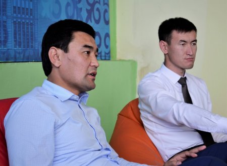 Әдеп жөніндегі уәкіл белсенді жастармен кездесті