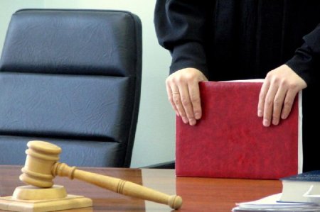 Судья пара алу үстінде ұсталды