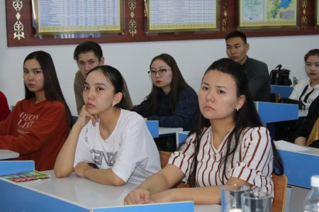 Б.Камалов: "Жекелеген экстремистік топтардың ешбір дінге қатысы жоқ"