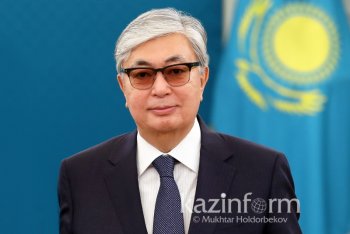 Мемлекет басшысы қазақстандықтарды Жеңістің 75 жылдығымен құттықтады
